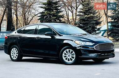 Седан Ford Fusion 2020 в Дніпрі