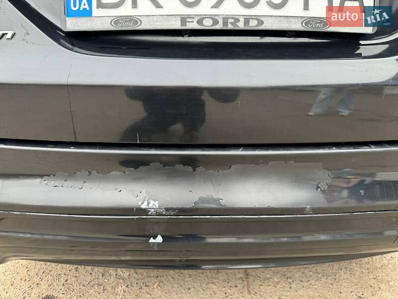 Седан Ford Fusion 2014 в Рівному