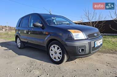 Хэтчбек Ford Fusion 2008 в 