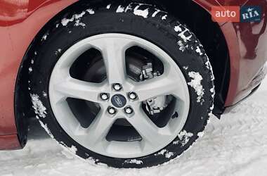 Седан Ford Fusion 2014 в 