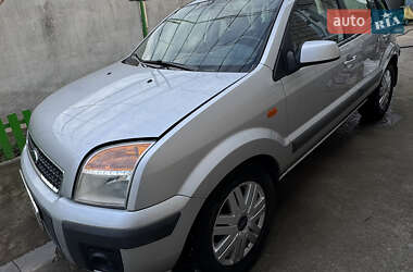 Хетчбек Ford Fusion 2008 в 