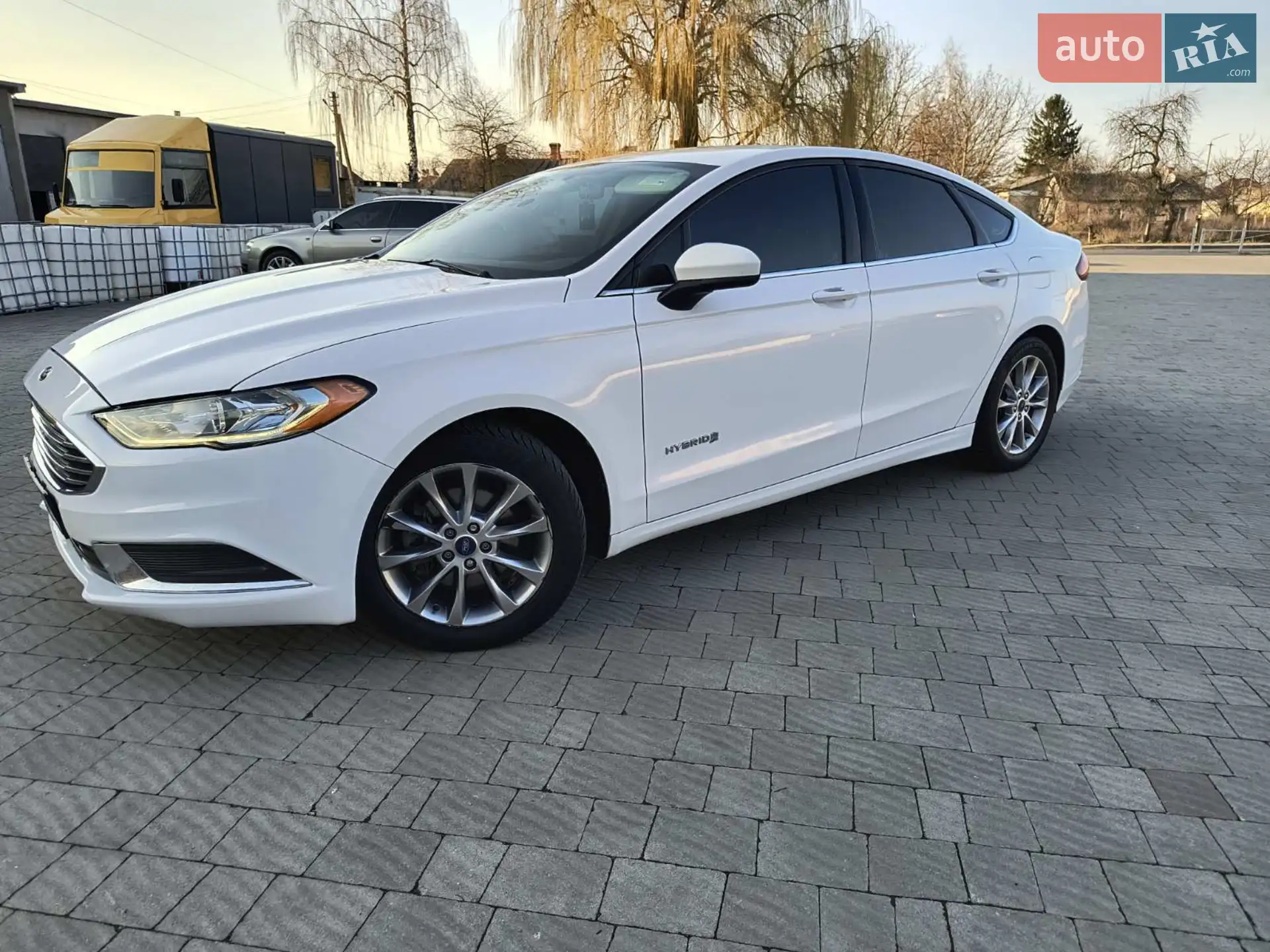 2017 Ford Fusion - фото 1