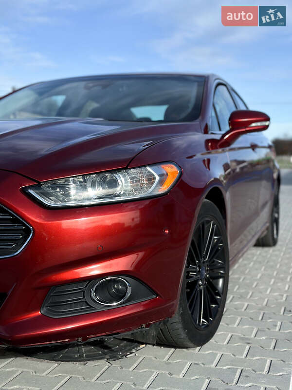 Седан Ford Fusion 2013 в Калуші