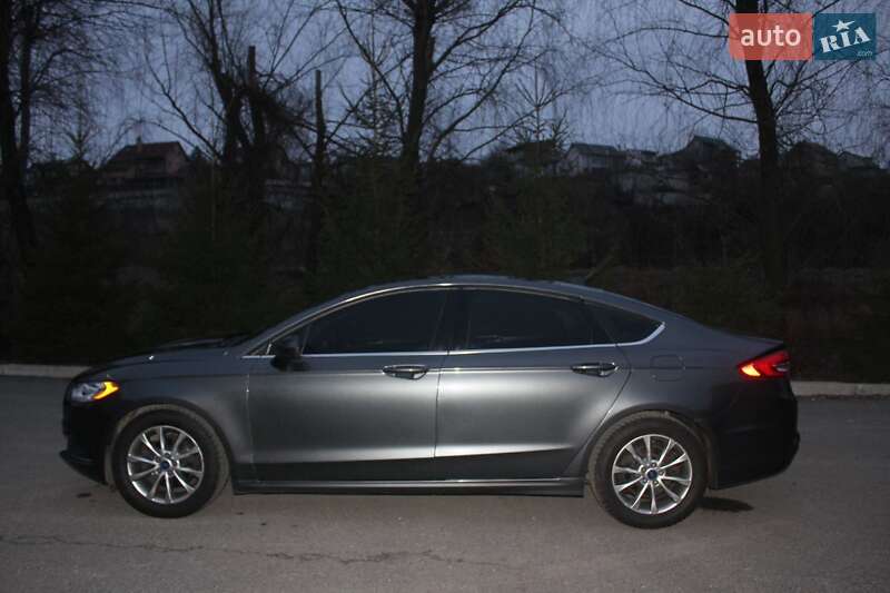Седан Ford Fusion 2016 в Киеве