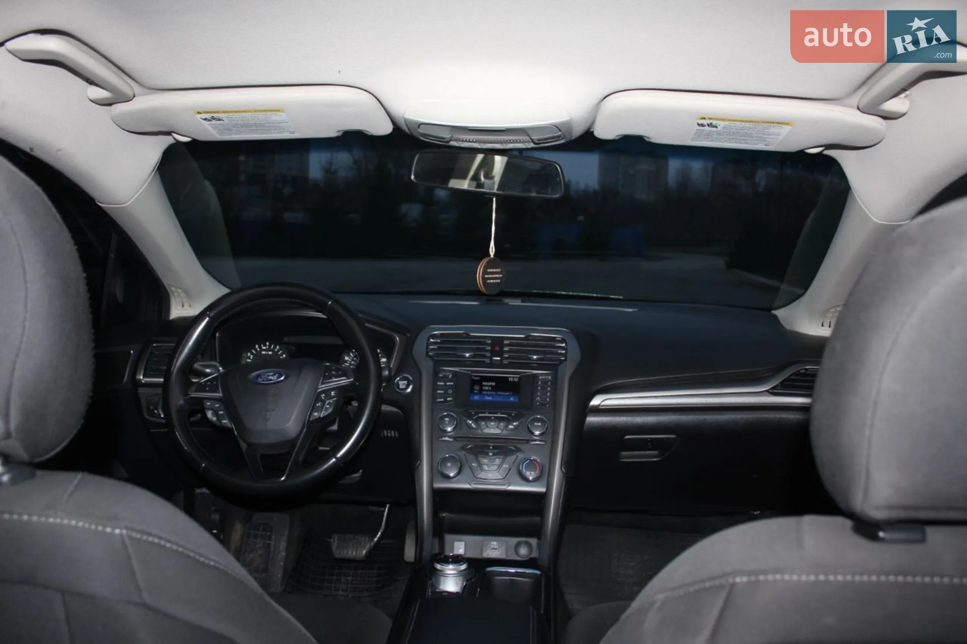 2016 Ford Fusion - мініатюра 17