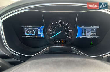 Седан Ford Fusion 2014 в 
