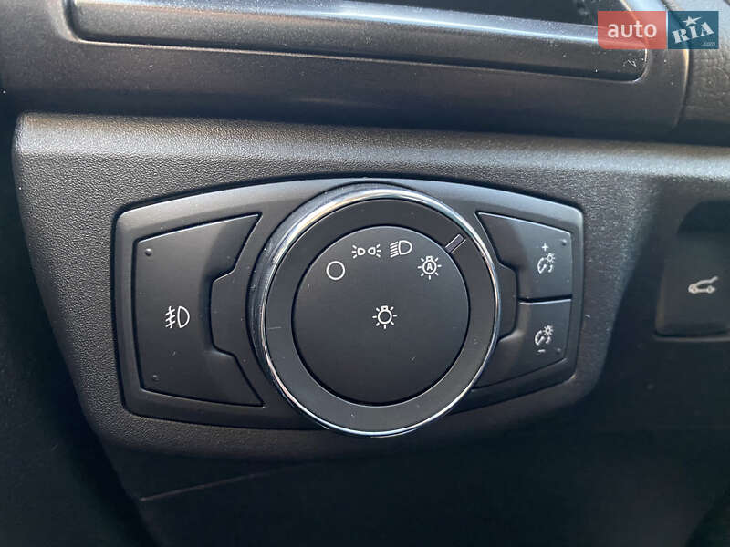 Седан Ford Fusion 2019 в Киеве фото 38 Седан Ford Fusion 2019 в Киеве