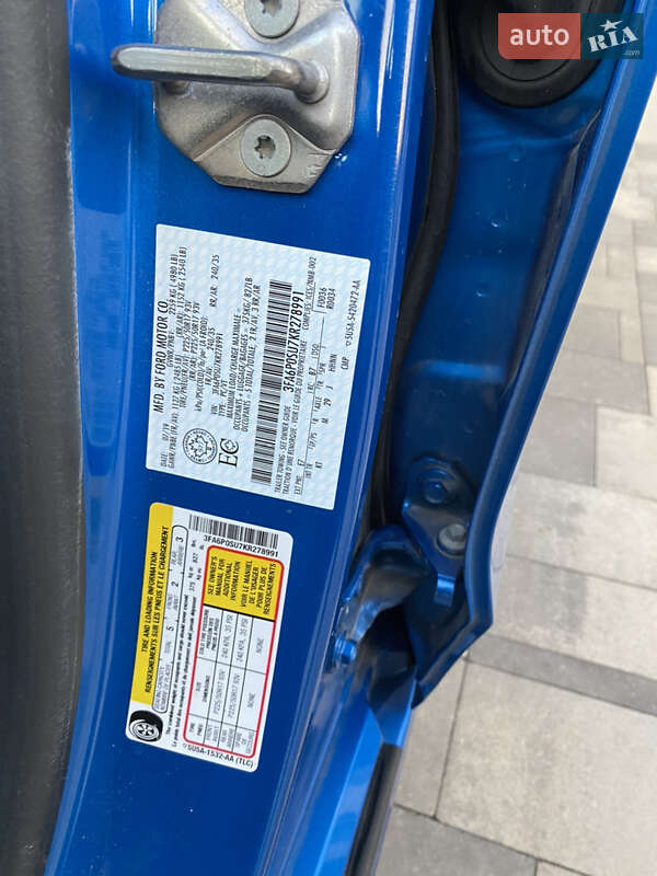 Седан Ford Fusion 2019 в Киеве фото 45 Седан Ford Fusion 2019 в Киеве