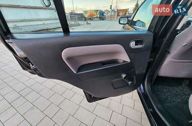 Хэтчбек Ford Fusion 2008 в 