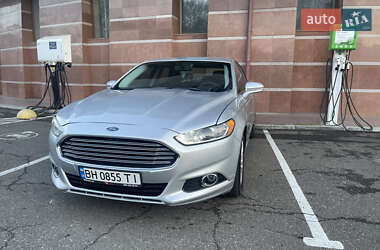 Седан Ford Fusion 2013 в 