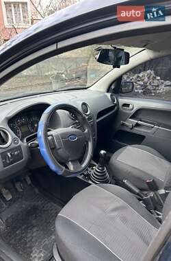 Хэтчбек Ford Fusion 2007 в 