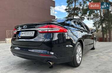 Седан Ford Fusion 2017 в 