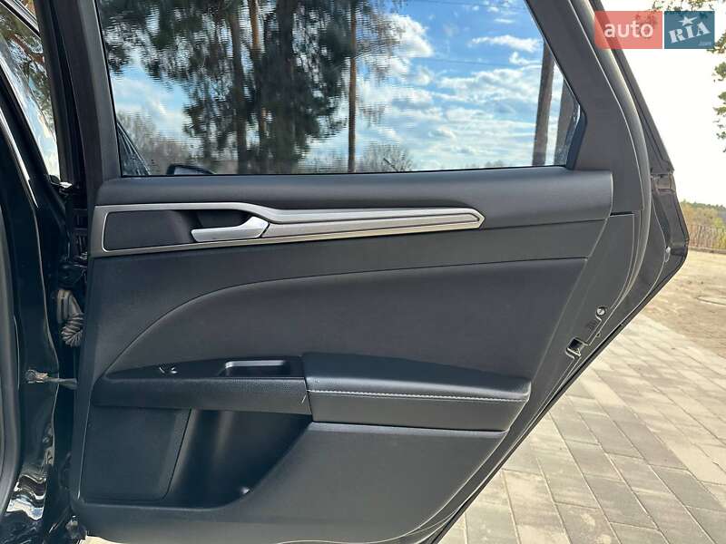 Седан Ford Fusion 2017 в Ахтырке фото 58 Седан Ford Fusion 2017 в Ахтырке