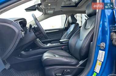 Седан Ford Fusion 2020 в 