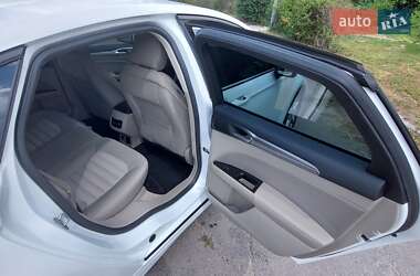 Седан Ford Fusion 2017 в Кременчуге