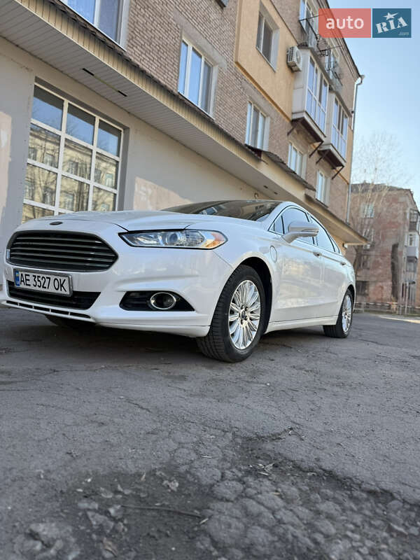 Седан Ford Fusion 2014 в Кривом Роге фото 3 Седан Ford Fusion 2014 в Кривом Роге