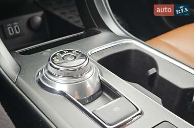 Седан Ford Fusion 2019 в 