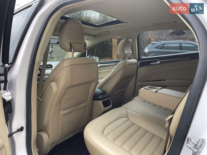 Седан Ford Fusion 2013 в Киеве