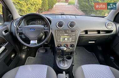 Хэтчбек Ford Fusion 2007 в 