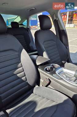 Седан Ford Fusion 2014 в Кам'янському