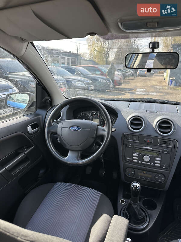 Хетчбек Ford Fusion 2009 в Луцьку