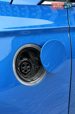 Седан Ford Fusion 2020 в 