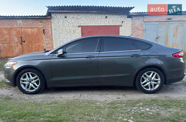 Седан Ford Fusion 2013 в 