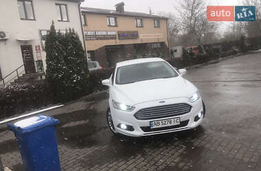 Седан Ford Fusion 2013 в 