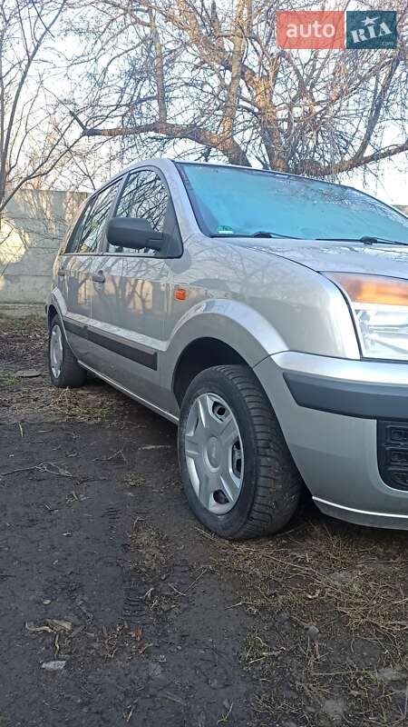 Хэтчбек Ford Fusion 2007 в Виннице