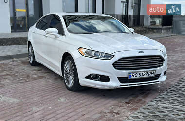 Седан Ford Fusion 2014 в 
