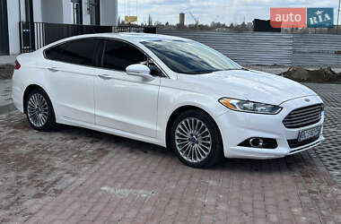 Седан Ford Fusion 2014 в 