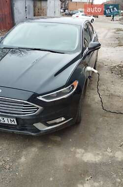 Седан Ford Fusion 2017 в 