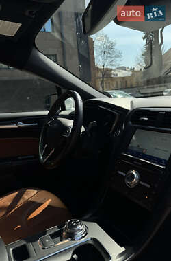 Седан Ford Fusion 2020 в 