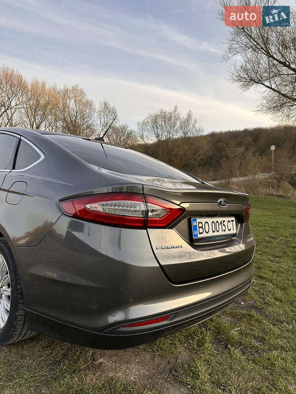 Седан Ford Fusion 2016 в Тернополе