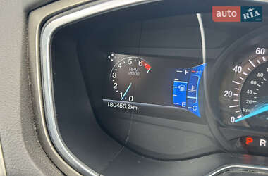 Седан Ford Fusion 2014 в 