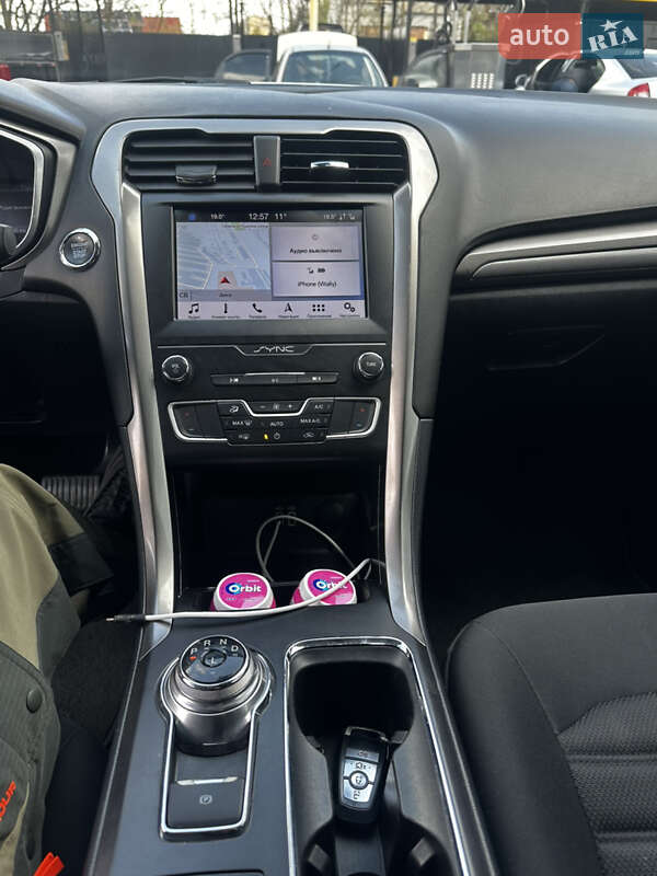 Седан Ford Fusion 2018 в Днепре