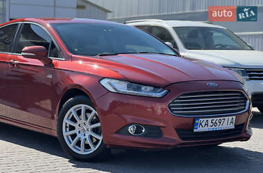 Седан Ford Fusion 2014 в 