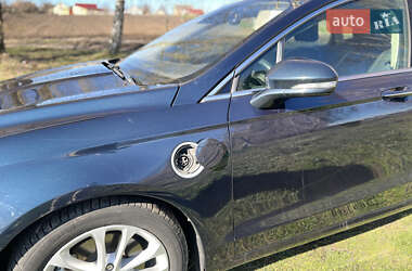 Седан Ford Fusion 2020 в 