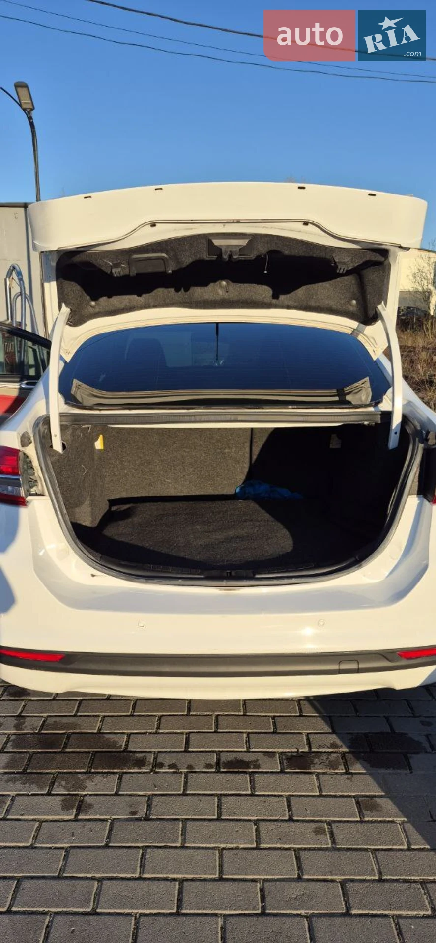 2016 Ford Fusion - мініатюра 17