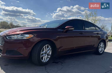 Седан Ford Fusion 2016 в 