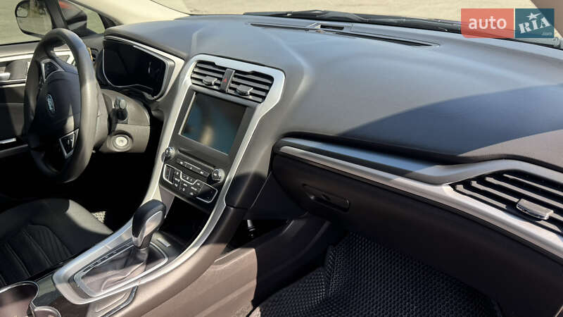 Седан Ford Fusion 2016 в Горишних Плавнях фото 16 Седан Ford Fusion 2016 в Горишних Плавнях