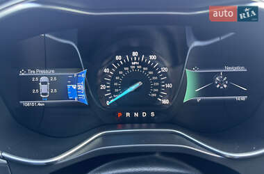 Седан Ford Fusion 2016 в 