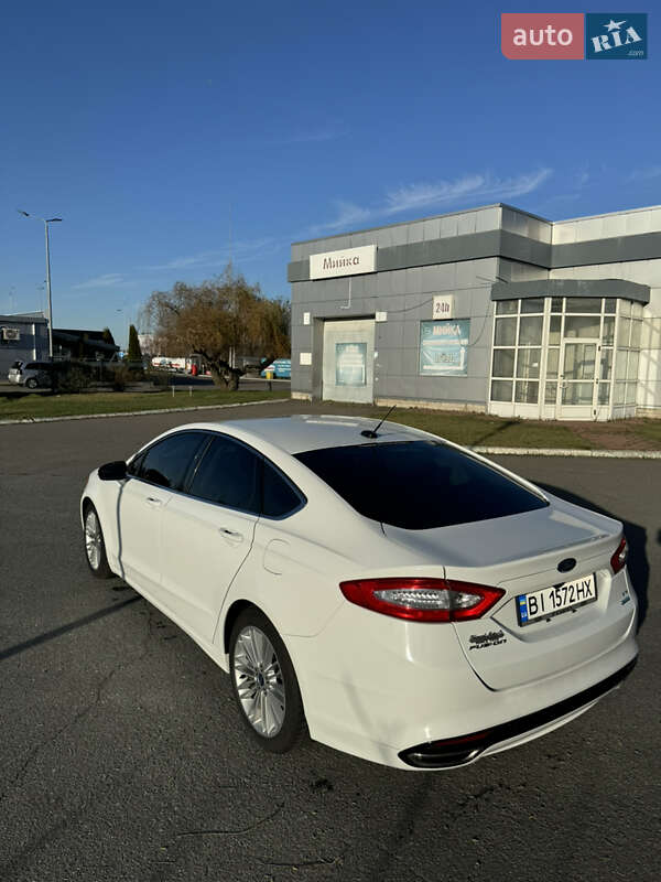 Седан Ford Fusion 2013 в Києві