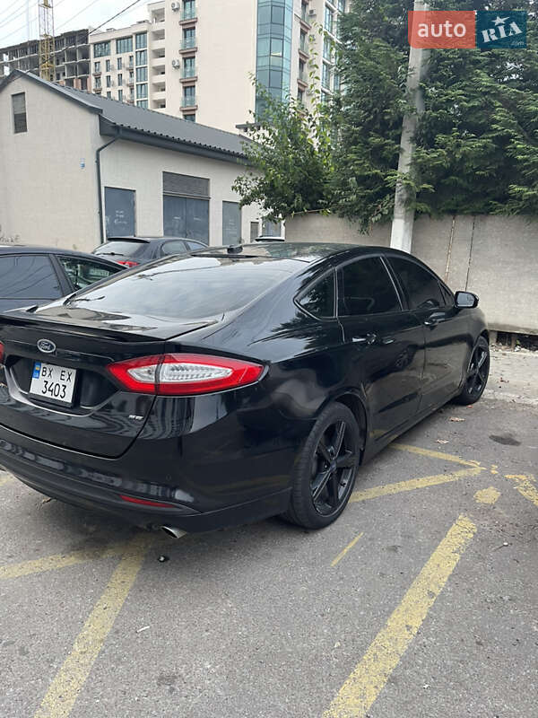 Седан Ford Fusion 2016 в Івано-Франківську