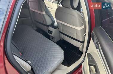 Седан Ford Fusion 2019 в 
