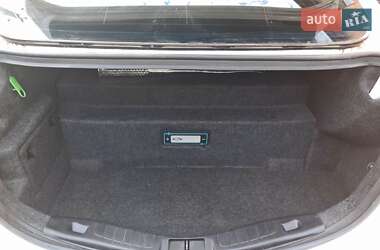 Седан Ford Fusion 2019 в 