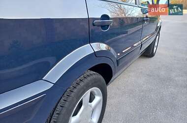 Хэтчбек Ford Fusion 2012 в 