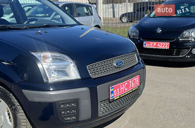 Хэтчбек Ford Fusion 2006 в 