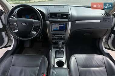 Седан Ford Fusion 2011 в 
