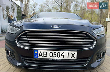 Седан Ford Fusion 2014 в 